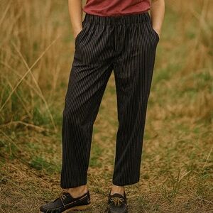 LOFT Navy Pinstripe Original Straight Pull-on Relaxed Fit Pant Trouser Size 10